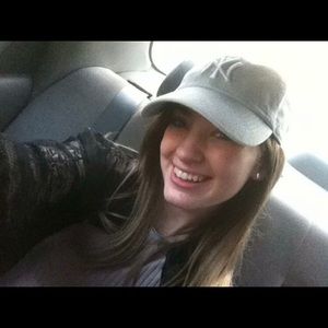 Meet your Posher, Jessica